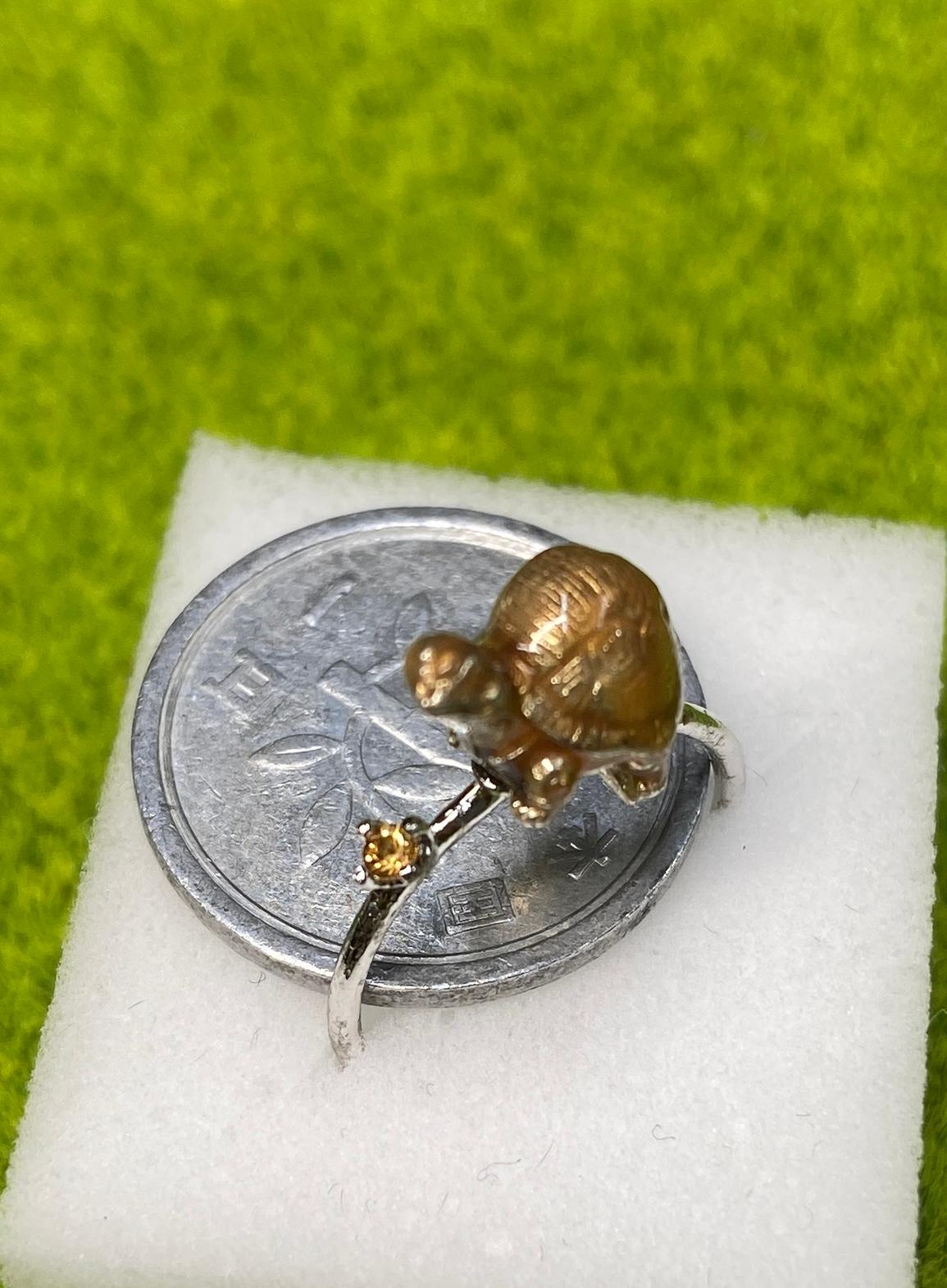 ゾウガメとイエローサファイアのリング　＃７